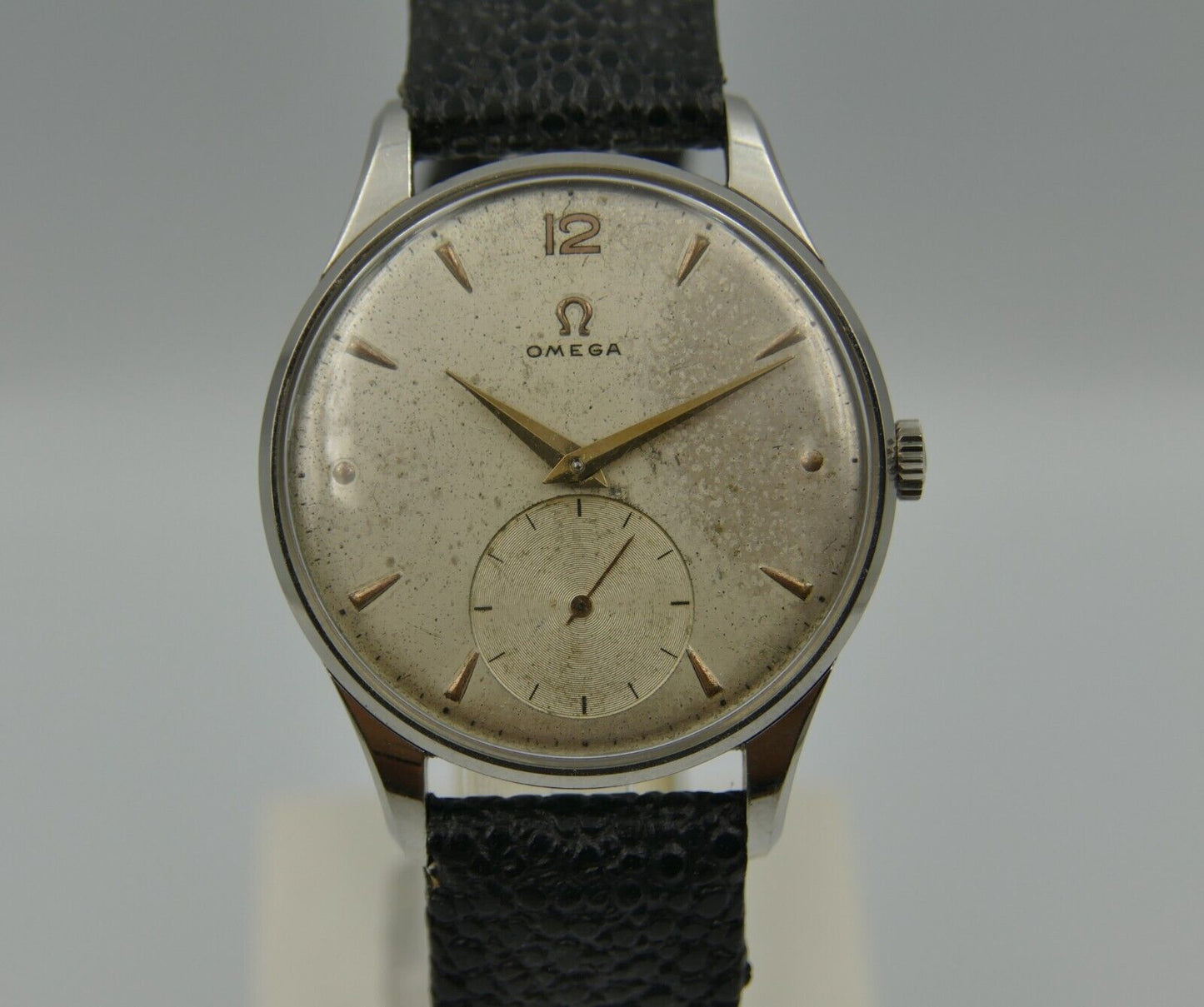 50's vintage watch mens Omega 36mm ref. 2890-4 hand wind cal. 266 rare