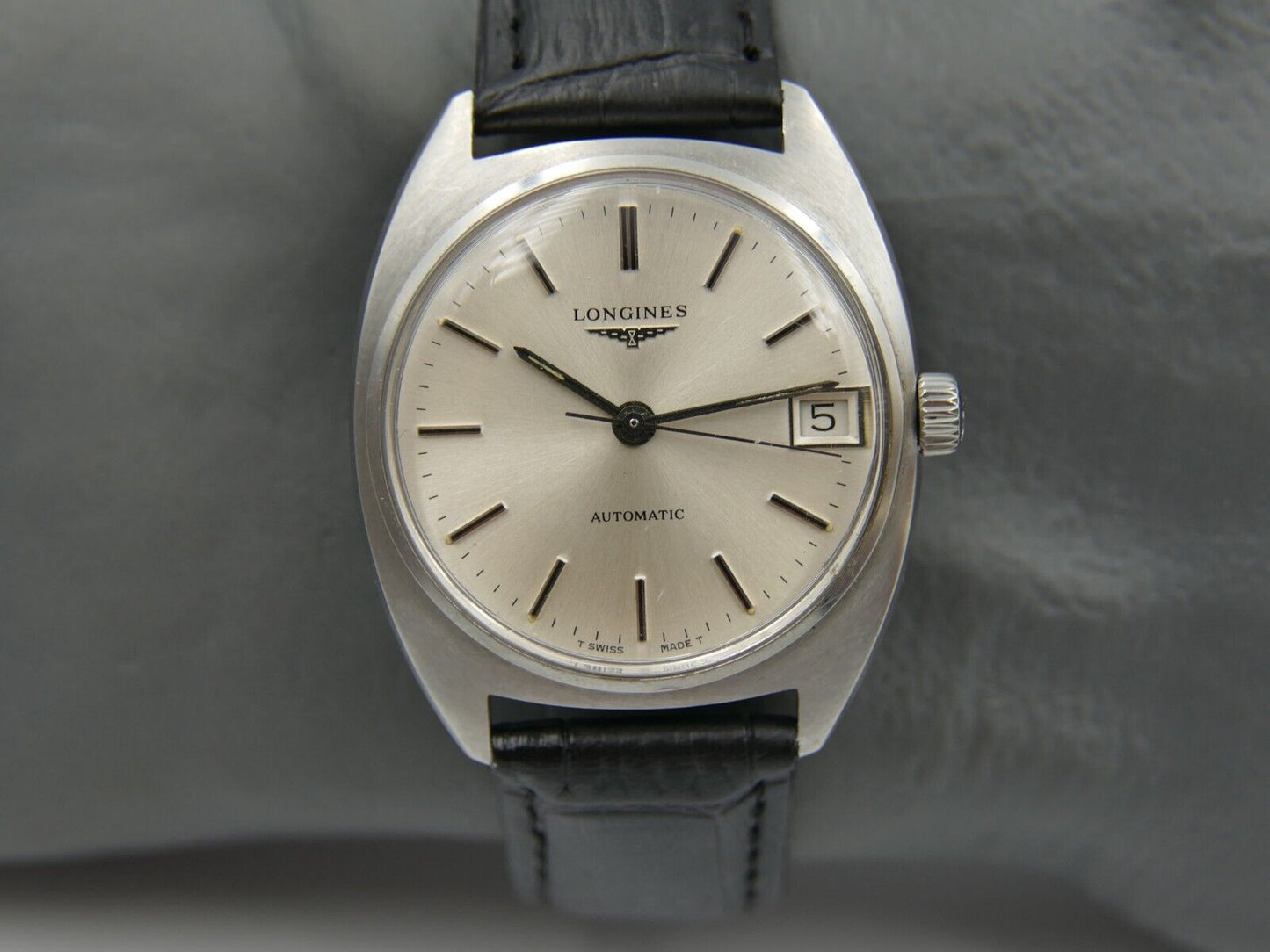 70's vintage watch mens Longines Ref. 1586 automatic L890.1 steel C case