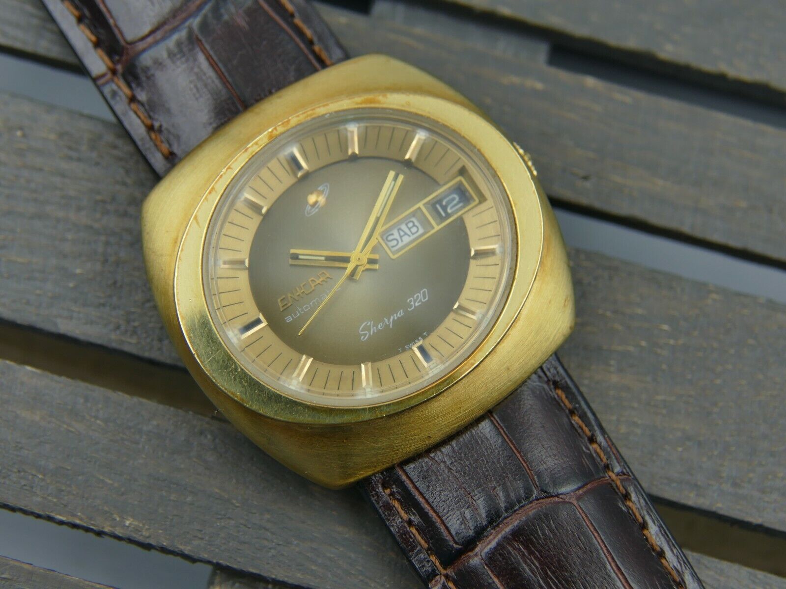 70's vintage watch mens Enicar Sherpa 320 ref 167-10-01 automatic cal. AR 167 