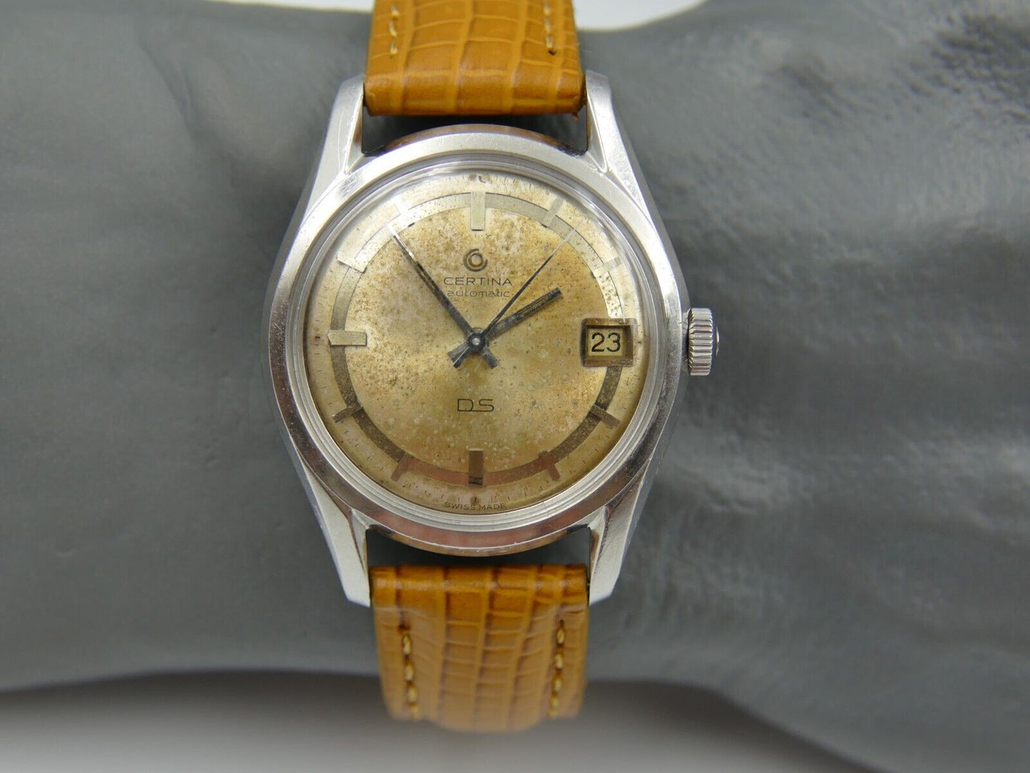 60's vintage watch mens Certina DS turtle Automatic 25-651 ref 5801 112 steel