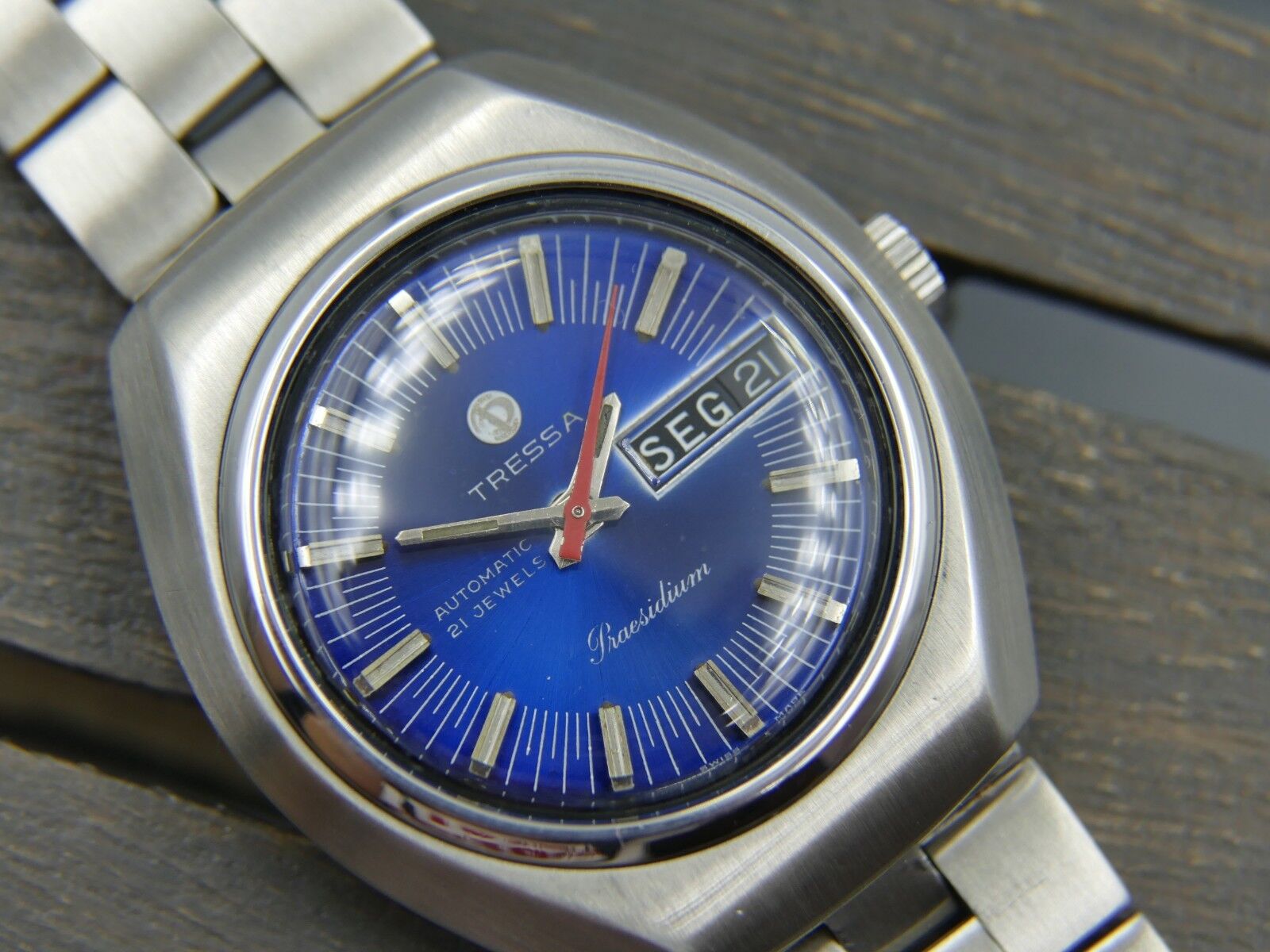 vintage watch mens TRESSA Automatic 21J Praesidium 525 all steel blue dial RARE