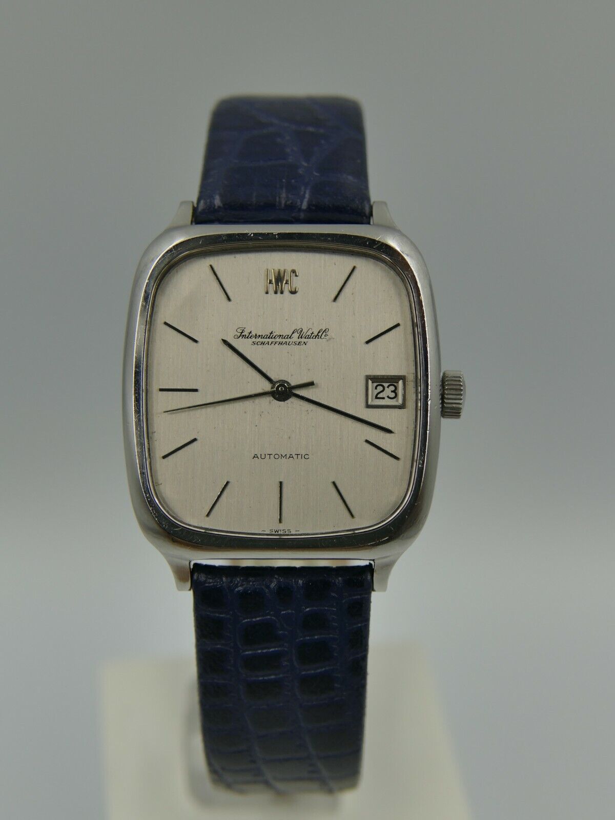 70's vintage watch mens IWC Schaffhausen ref. 582.379 automatic cal. 3254 steel