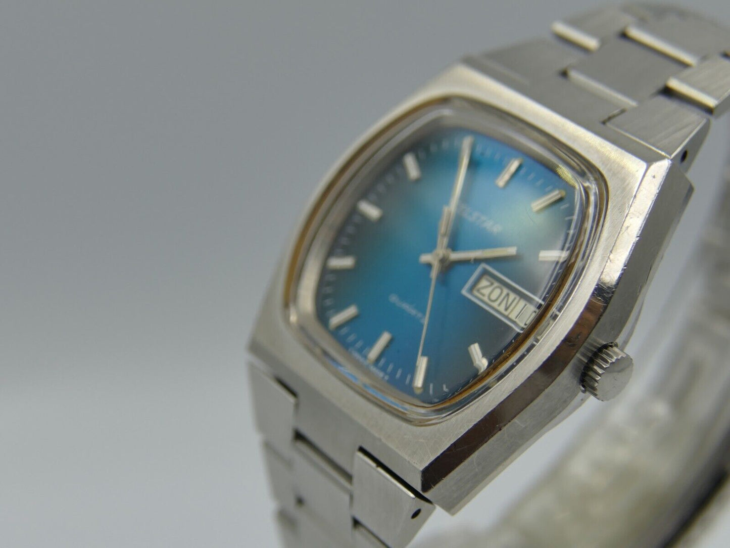 80's vintage watch mens Telstar ref. 15011 quartz ETA-ESA 9181 blue dial rare 39