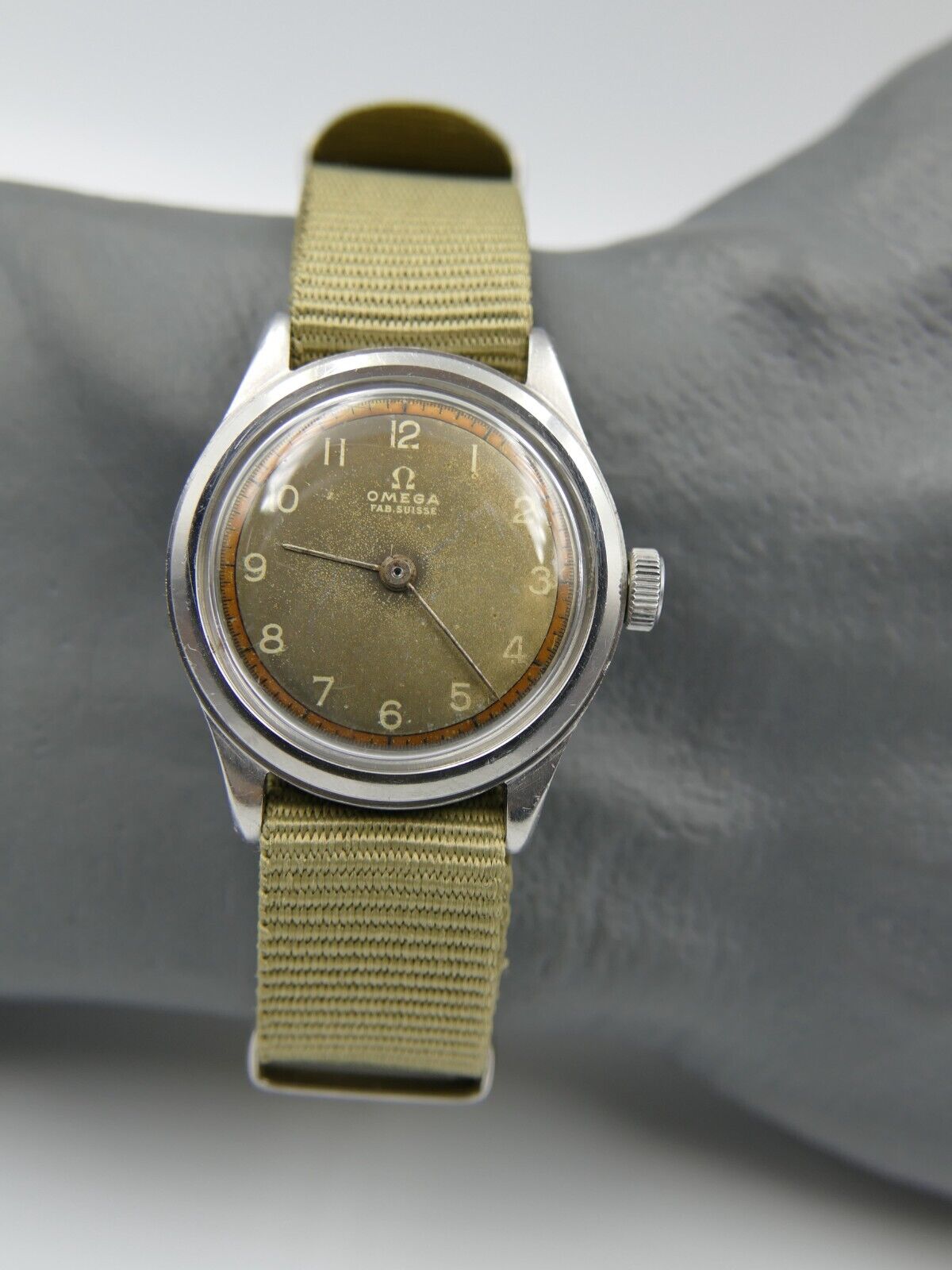 30's vintage watch Omega Naïad Medicus manual wind cal. 23.4 SC model + déposé