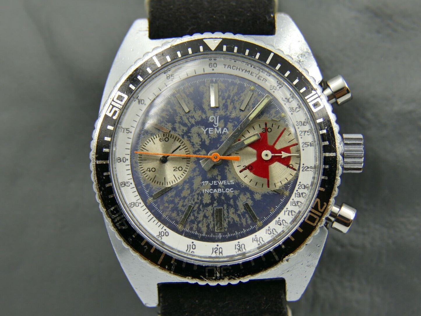 70's vintage watch mens Yema chronograph valjoux 7733 BIG EYE RARE 