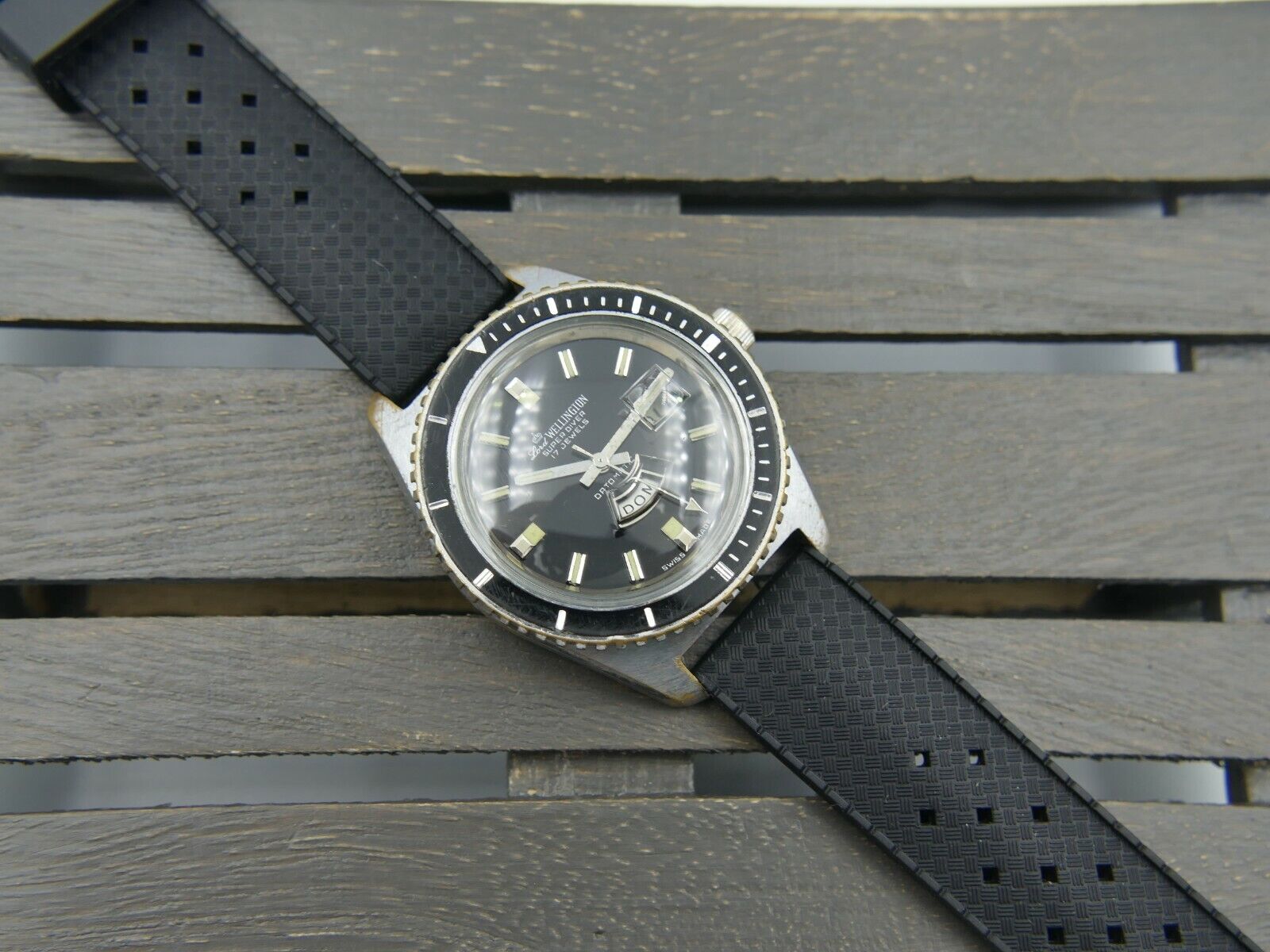 70's vintage mens Lord Wellingion super diver datomatic EB8387 40mm RARE 