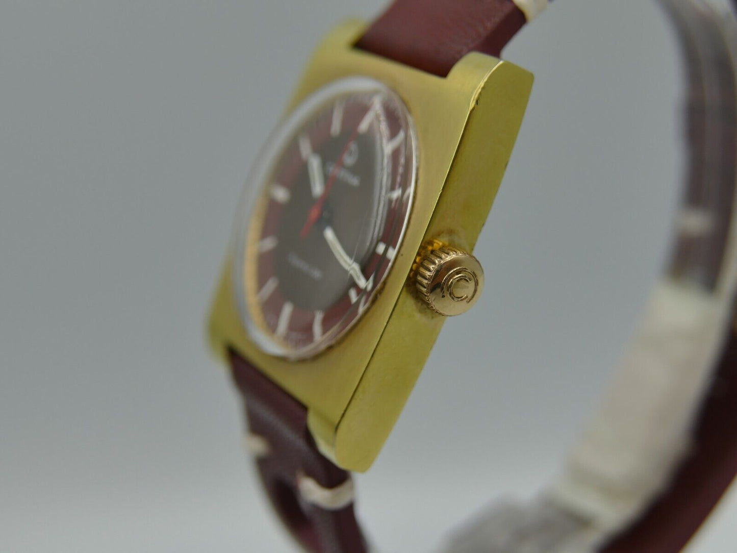 70's vintage watch mens Certina Argonaut 220 hand wind 25-26 burgundy