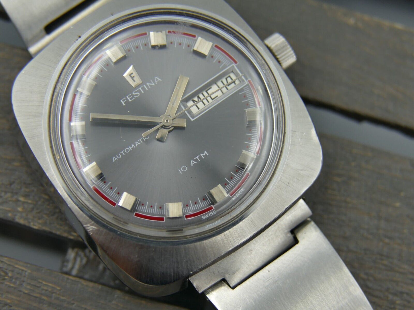 70's vintage watch mens Festina 10 ATM automatic AS 1916 steel dial gray / red