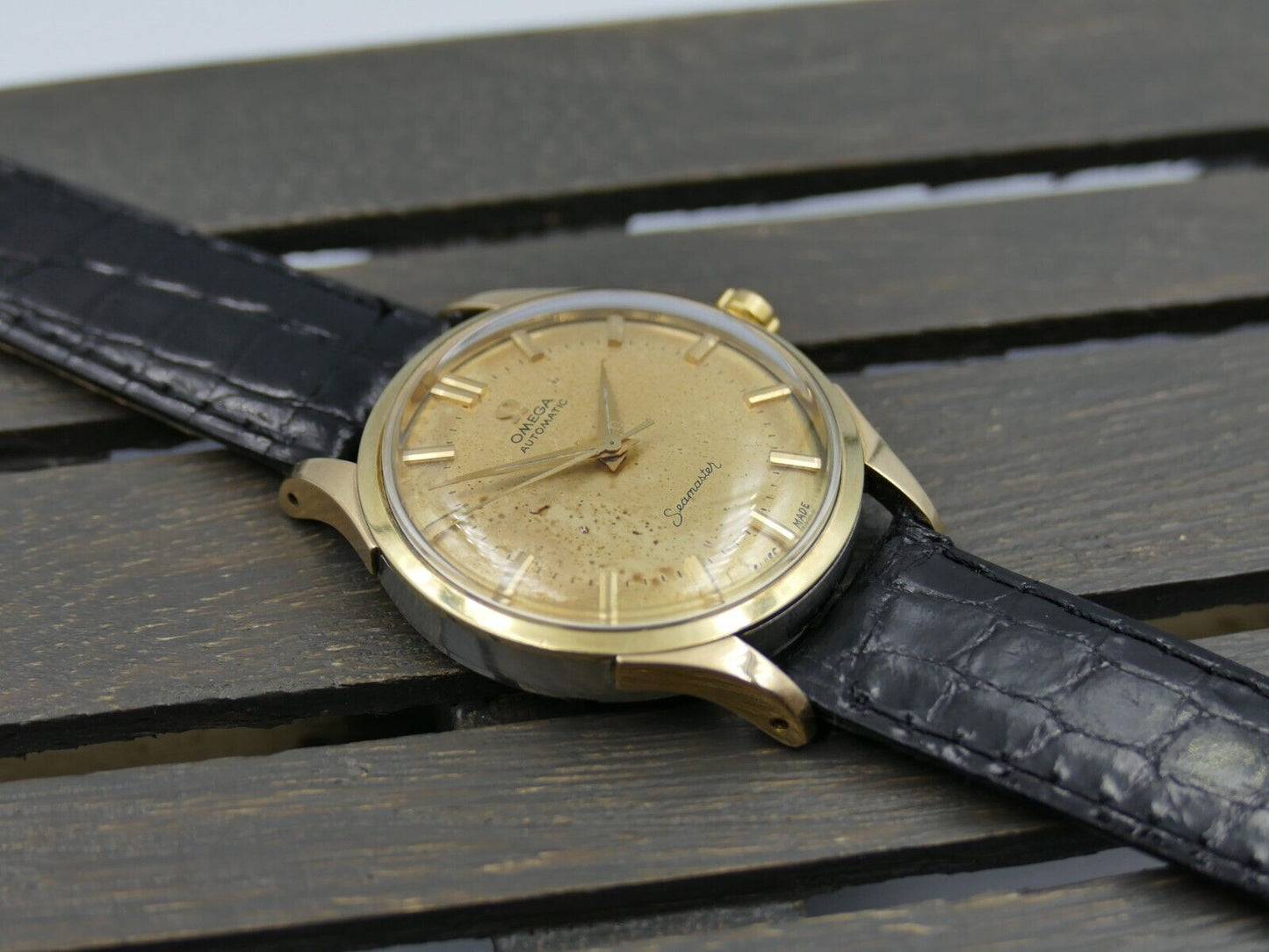 50's vintage watch mens Omega ref. 2637 -7 SC automatic bumper cal 354 gold cap