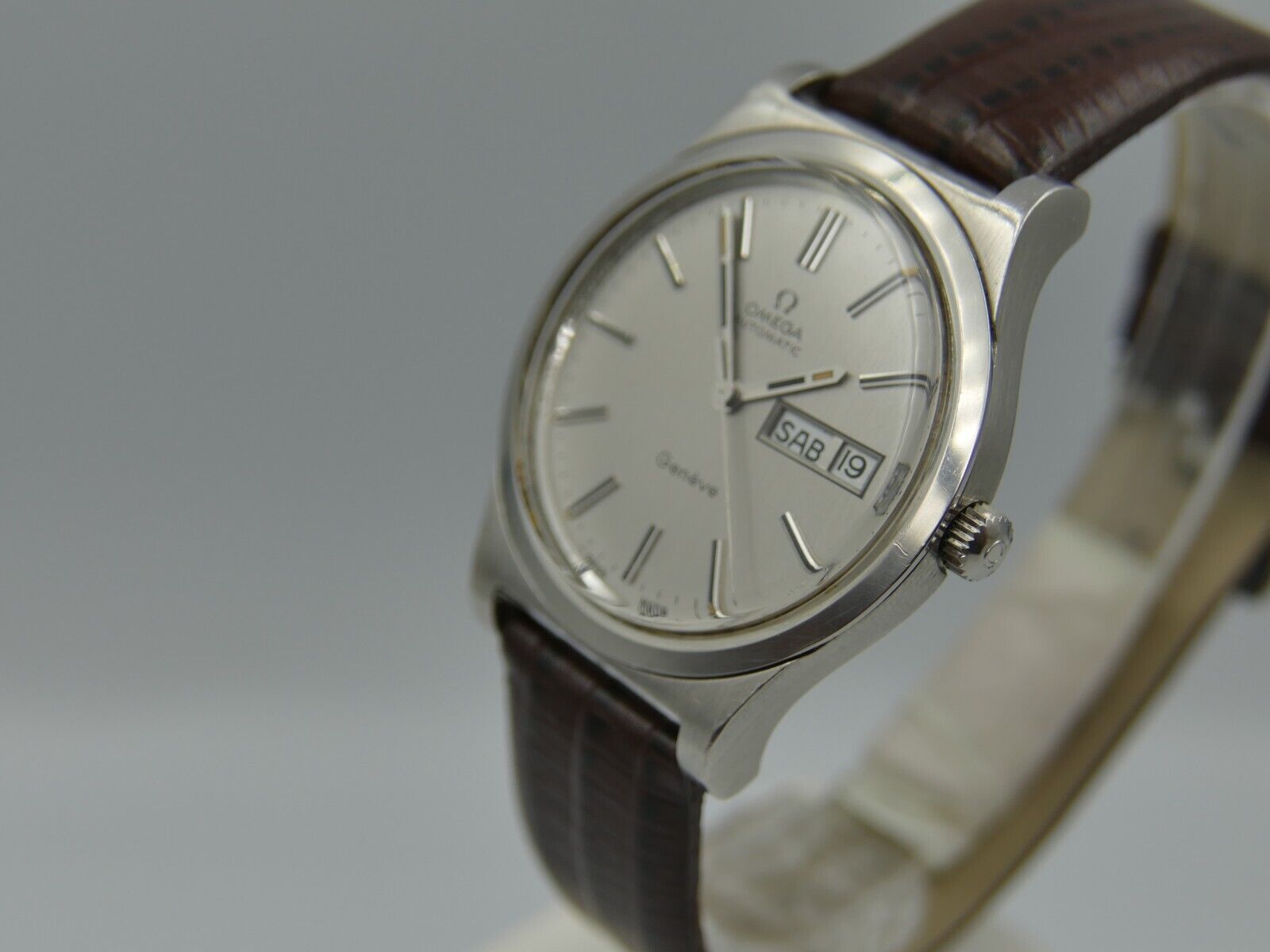 70's vintage watch mens omega geneve ref 166.0169 automatic cal. 1022 steel 36mm