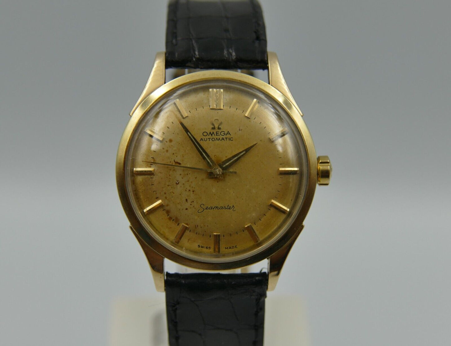 50's vintage watch mens Omega ref. 2637 -7 SC automatic bumper cal 354 gold cap