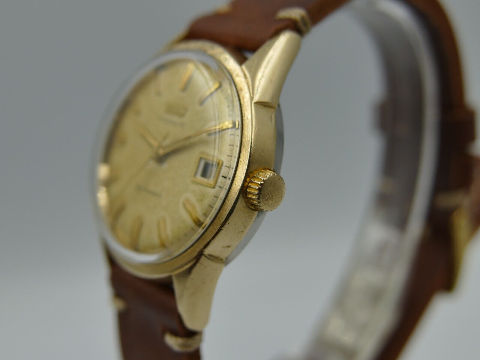 50's vintage mens Tissot Visodate ref. 67016 -1 automatic 28.5R-621 gold cap