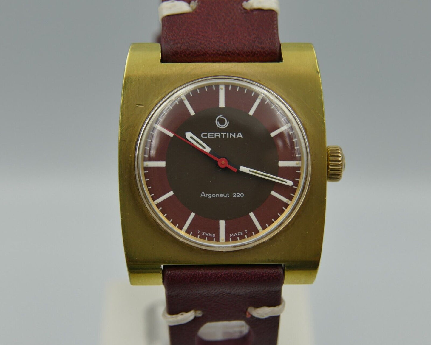 70's vintage watch mens Certina Argonaut 220 hand wind 25-26 burgundy