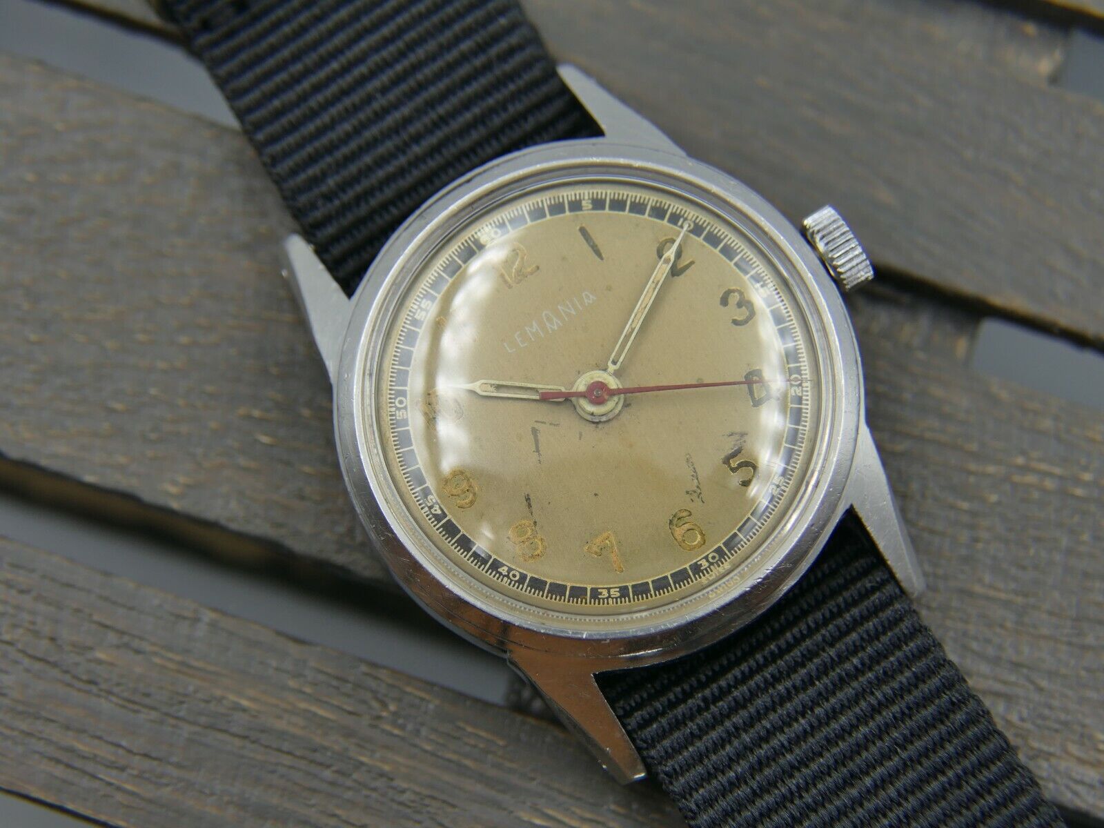 40's vintage watch mens military WWII Lemania 192H manual wind cal. S27 / 2990