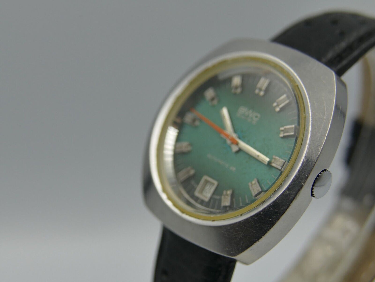 70's vintage watch mens BWC ref. 753093 automatic ETA 2783 green dial steel 38mm