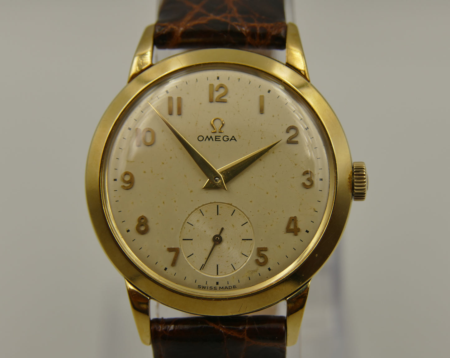 50s vintage watch mens Omega tresor ref. 2684 solid gold 14k 36mm cal. 266 rare