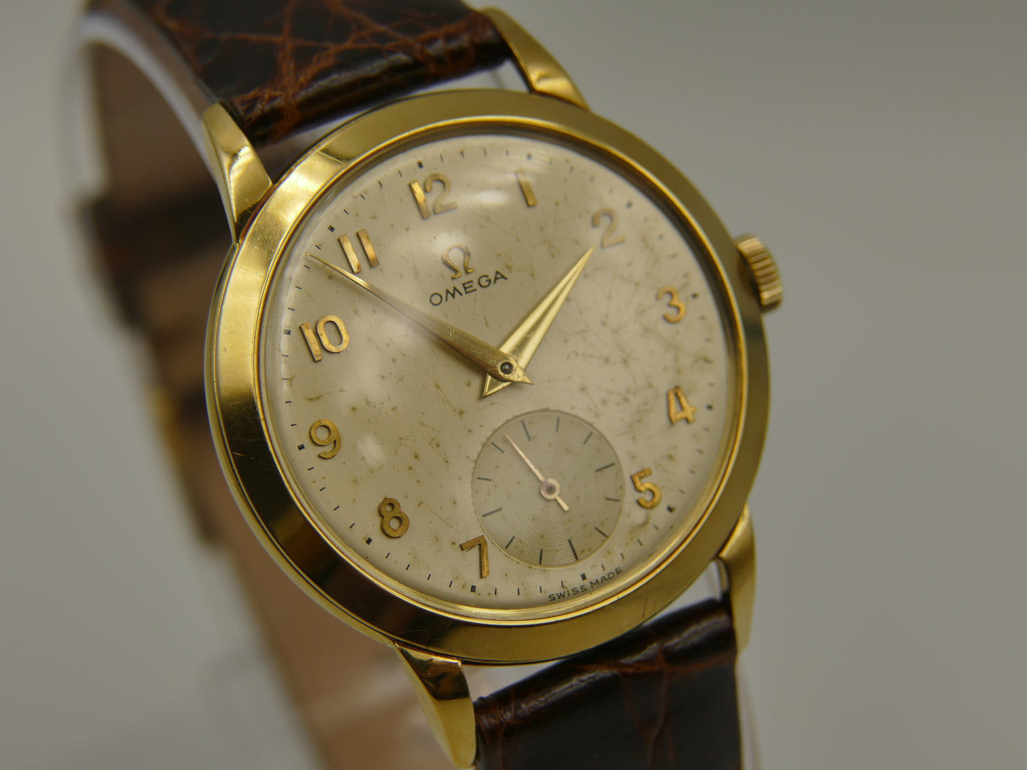 50s vintage watch mens Omega tresor ref. 2684 solid gold 14k 36mm cal. 266 rare