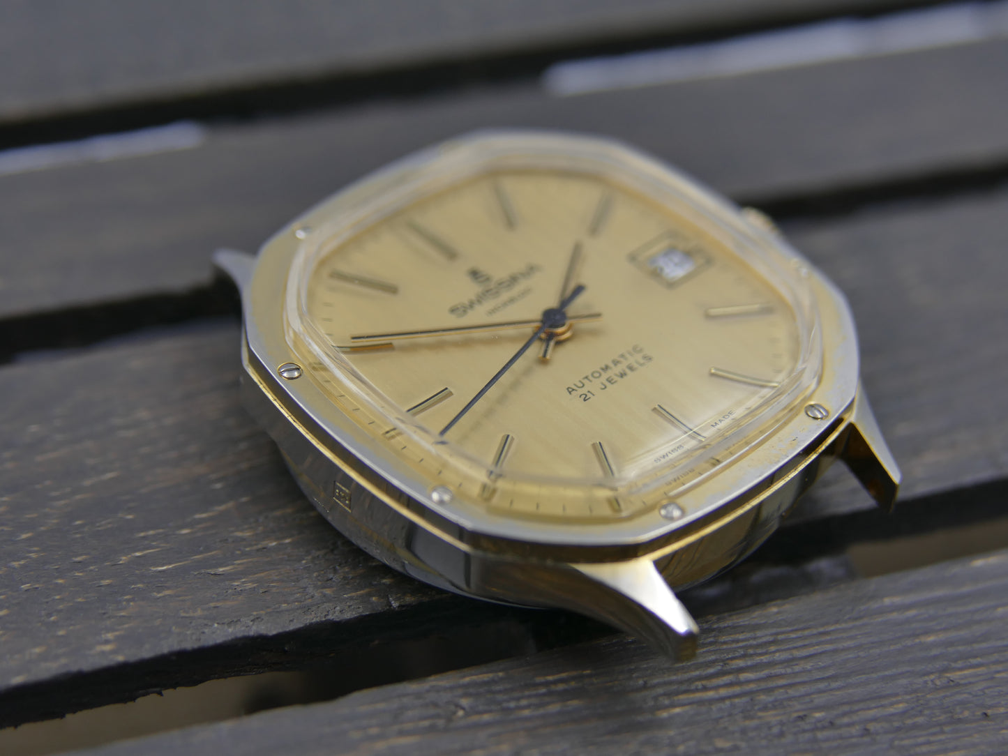 Vintage Swiss Mechanical Automatic Swissina Watch 21 Jewels Ronda Cal 4338