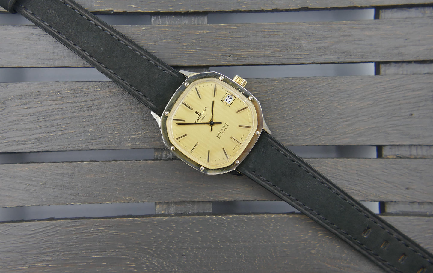 Vintage Swiss Mechanical Automatic Swissina Watch 21 Jewels Ronda Cal 4338