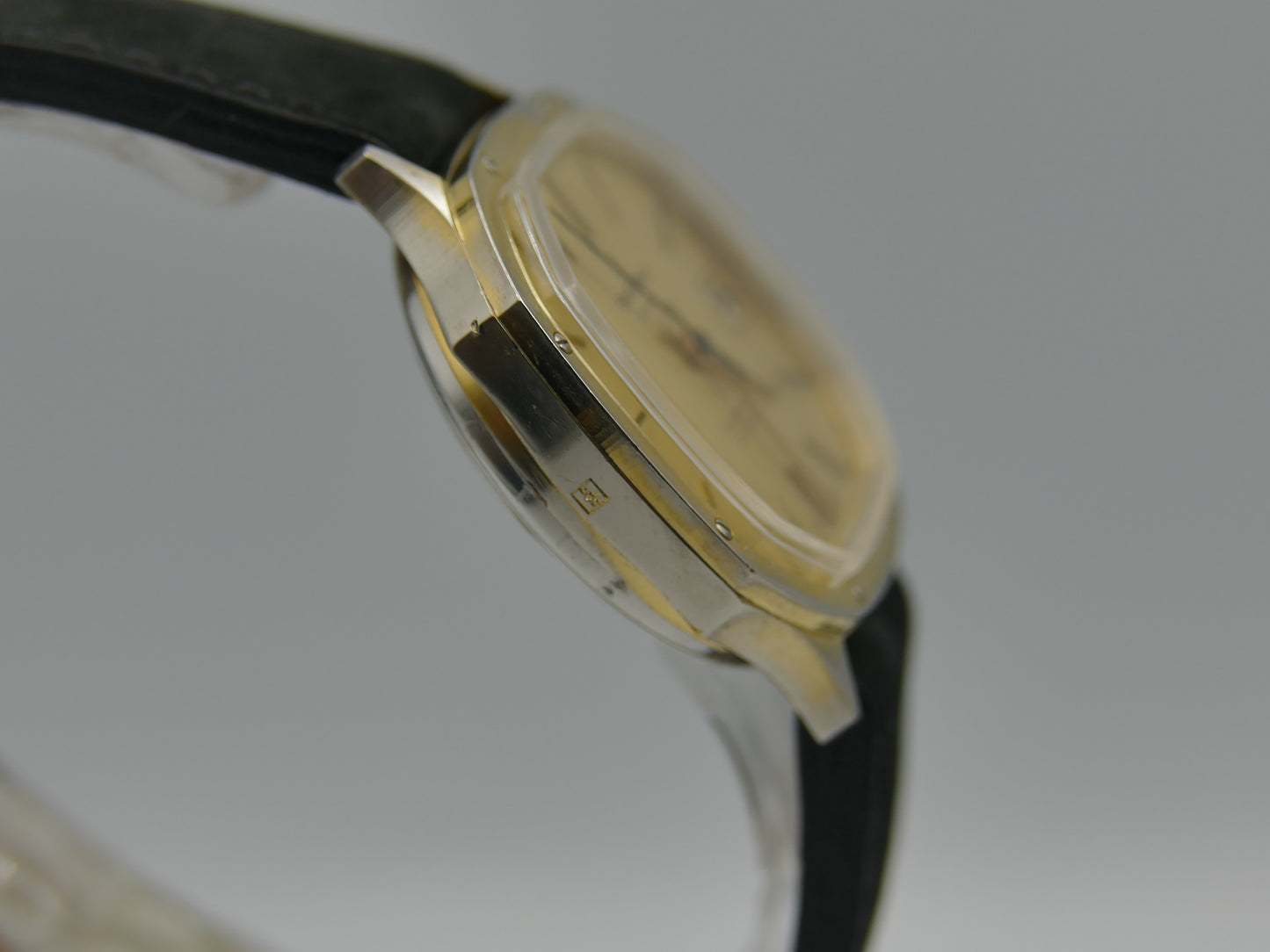 Vintage Swiss Mechanical Automatic Swissina Watch 21 Jewels Ronda Cal 4338