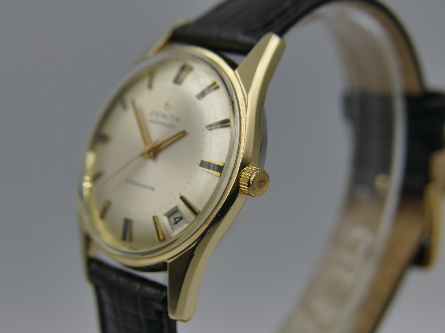 60's vintage watch mens Zenith 2542 PC automatic chronometer 849A888 gold cap