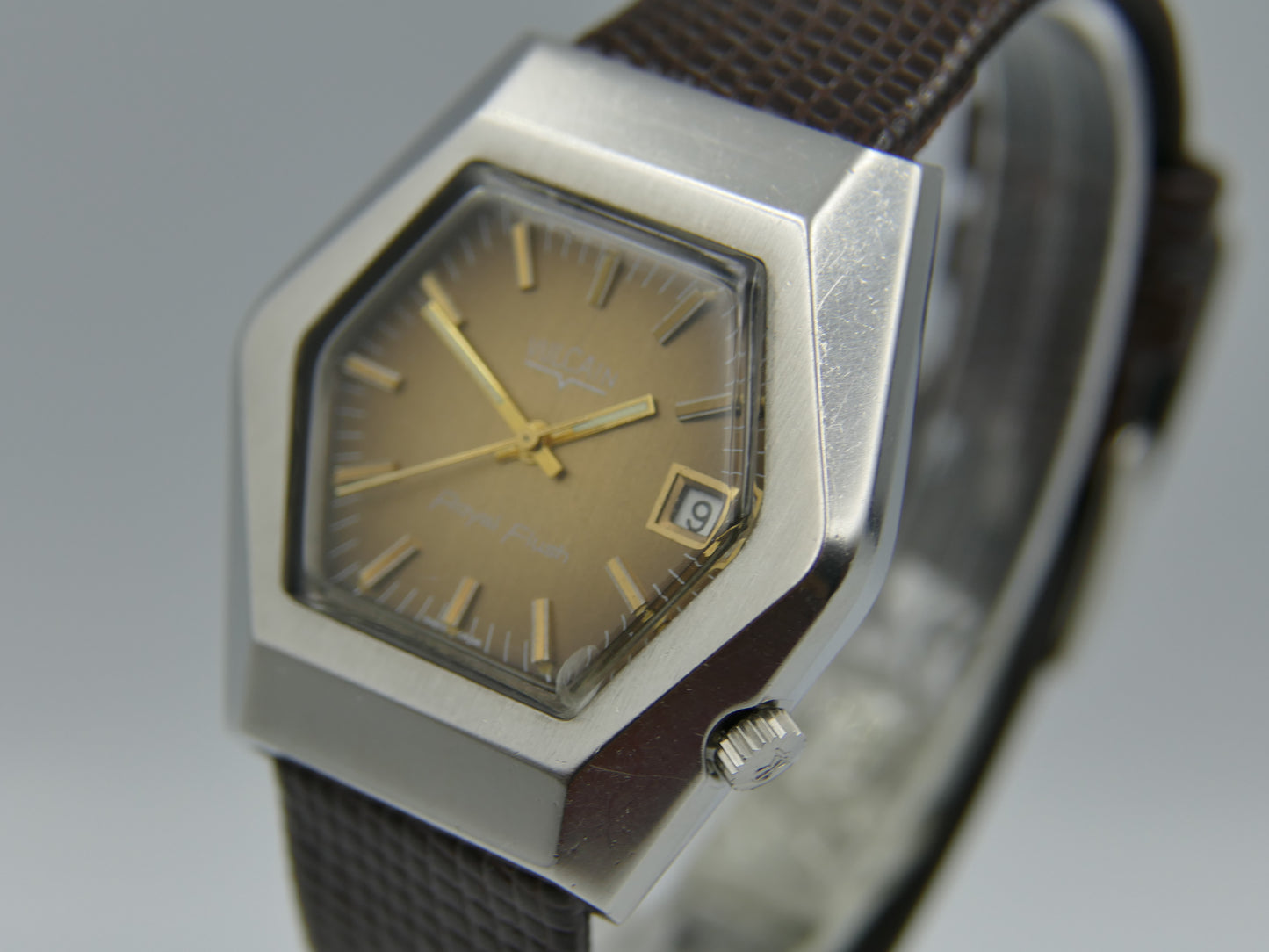 vintage watch mens Hexagon case Vulcain Royal Flush automatic ETA 2452 RARE