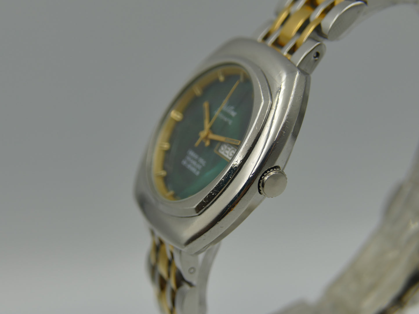 70's vintage watch mens Justina automatic 28800 OSC. ETA 2878 green dial RARE 36