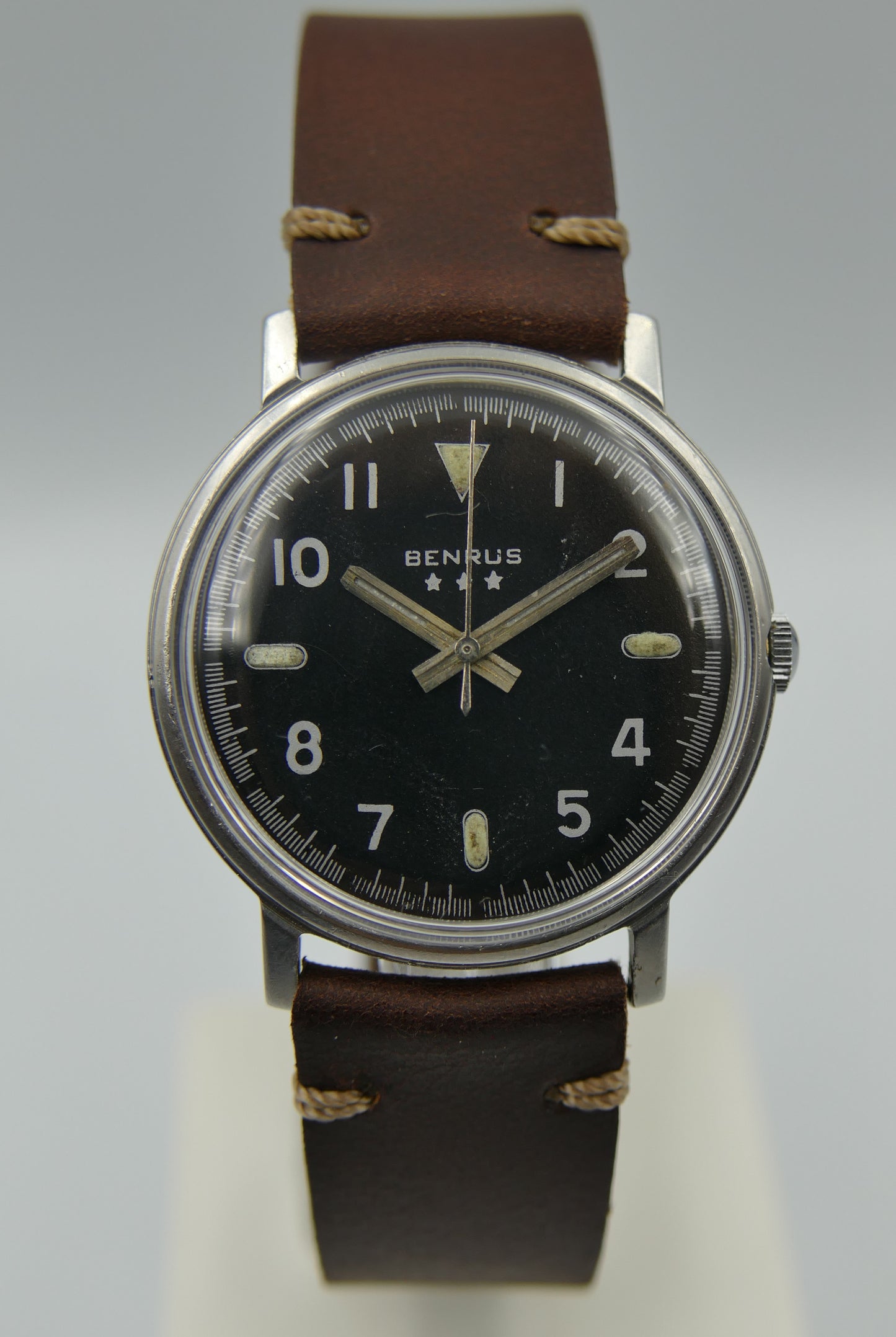 60's vintage watch mens #3021  Benrus three stars black dial military  ETA 2370