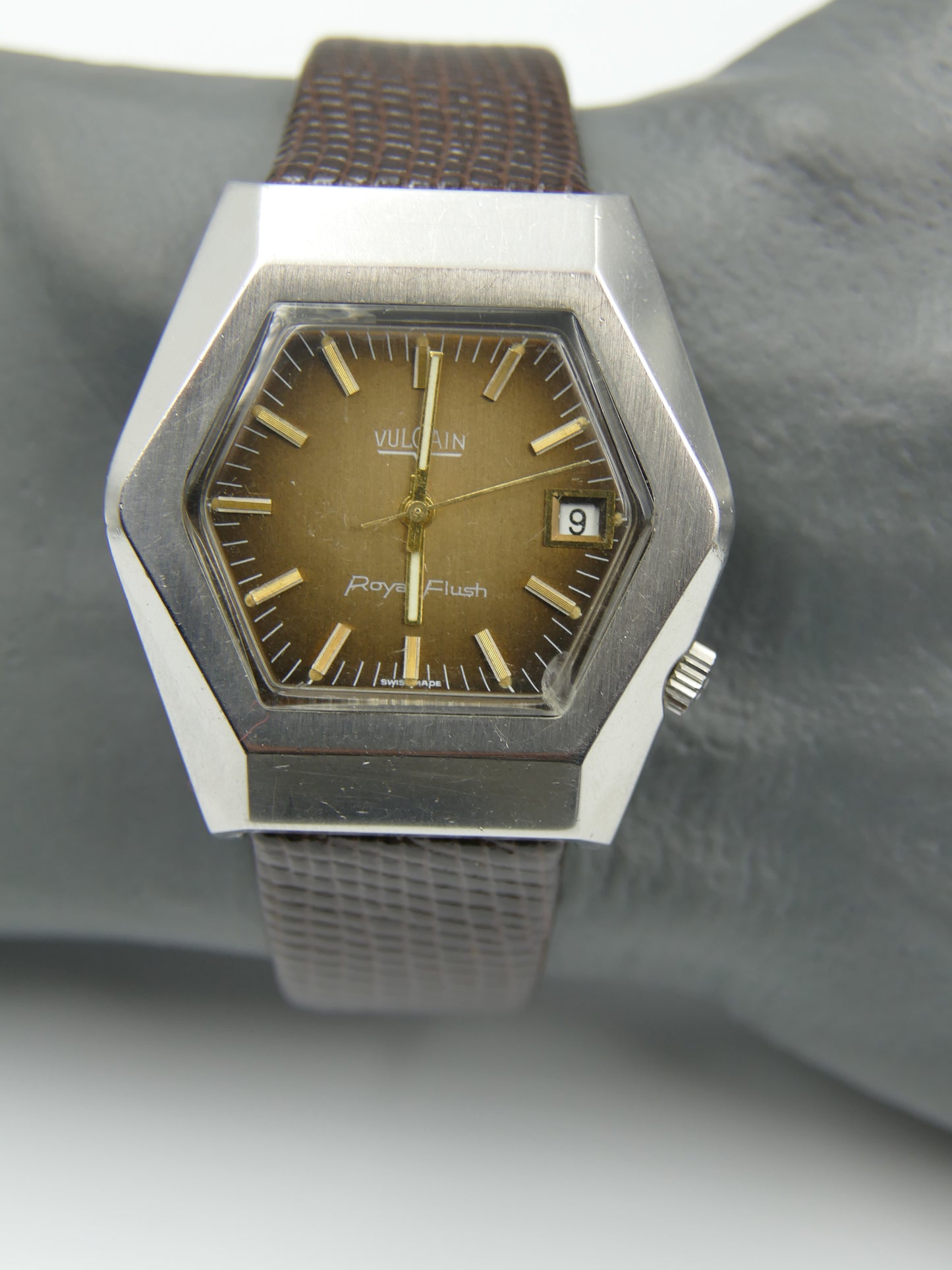 vintage watch mens Hexagon case Vulcain Royal Flush automatic ETA 2452 RARE