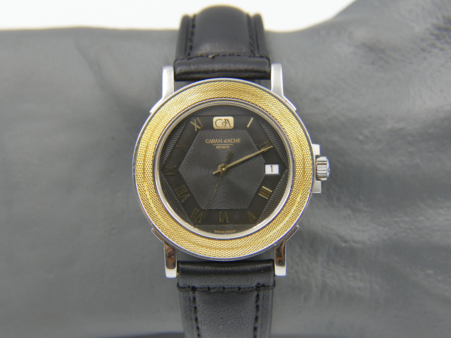 90's vintage watch mens Caran D 'ache steel / gold quartz ETA 955.412 W/ box