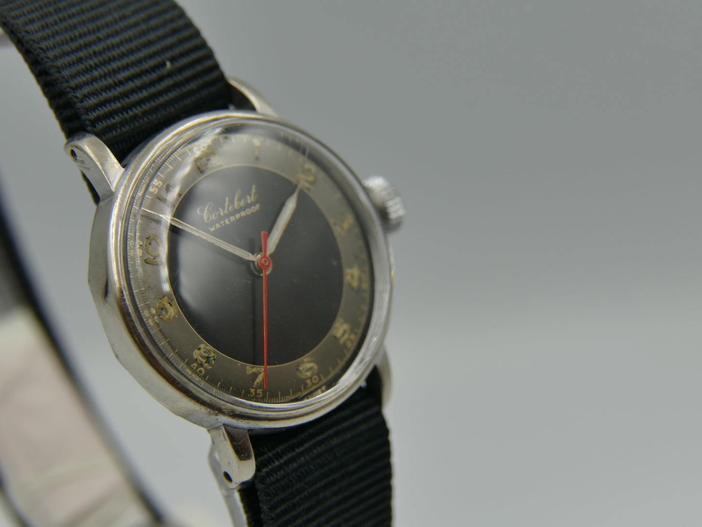 40's vintage watch Cortebert WW2 ref. 8510 manual wind ET. 926 military style