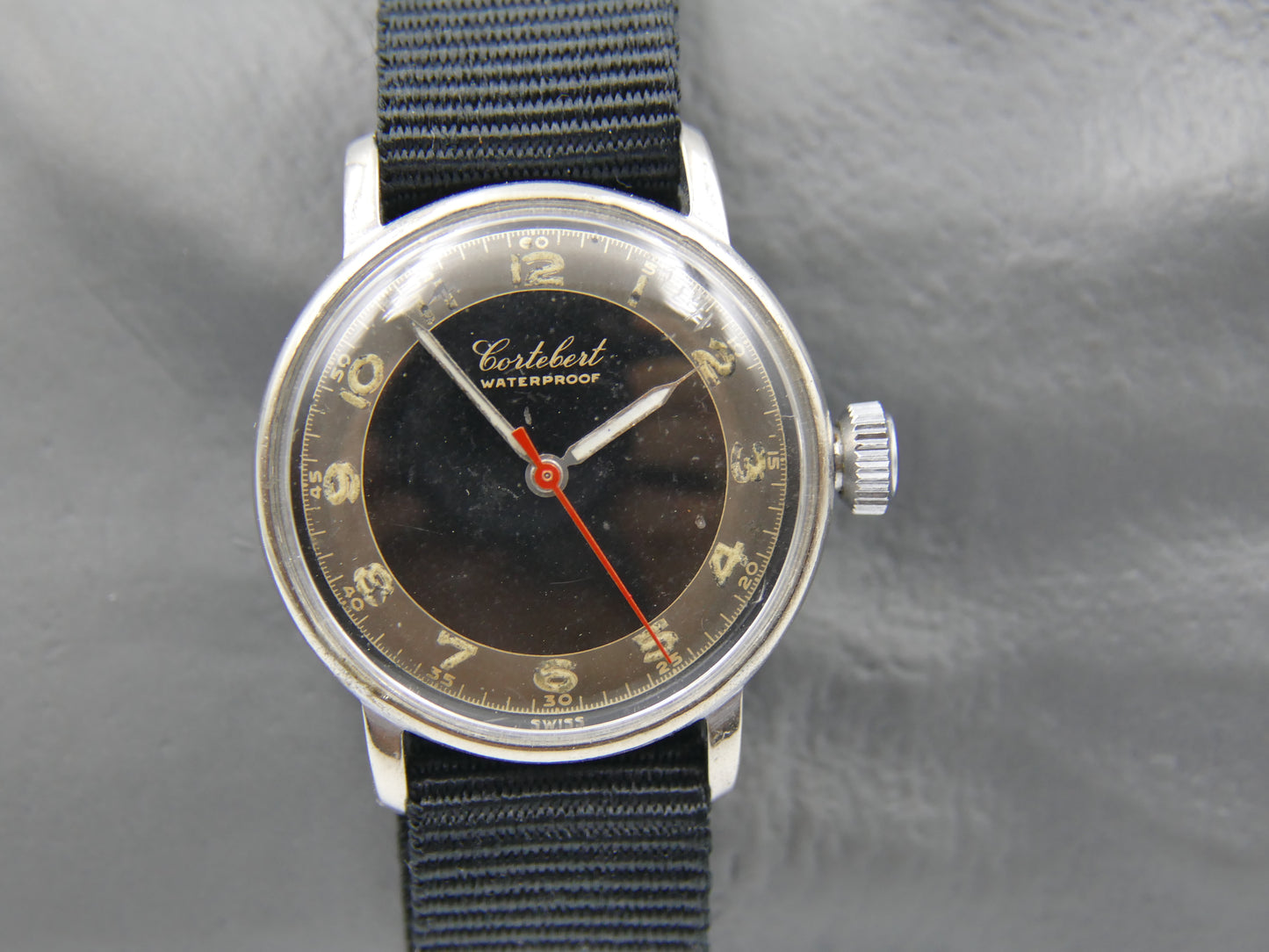 40's vintage watch Cortebert WW2 ref. 8510 manual wind ET. 926 military style