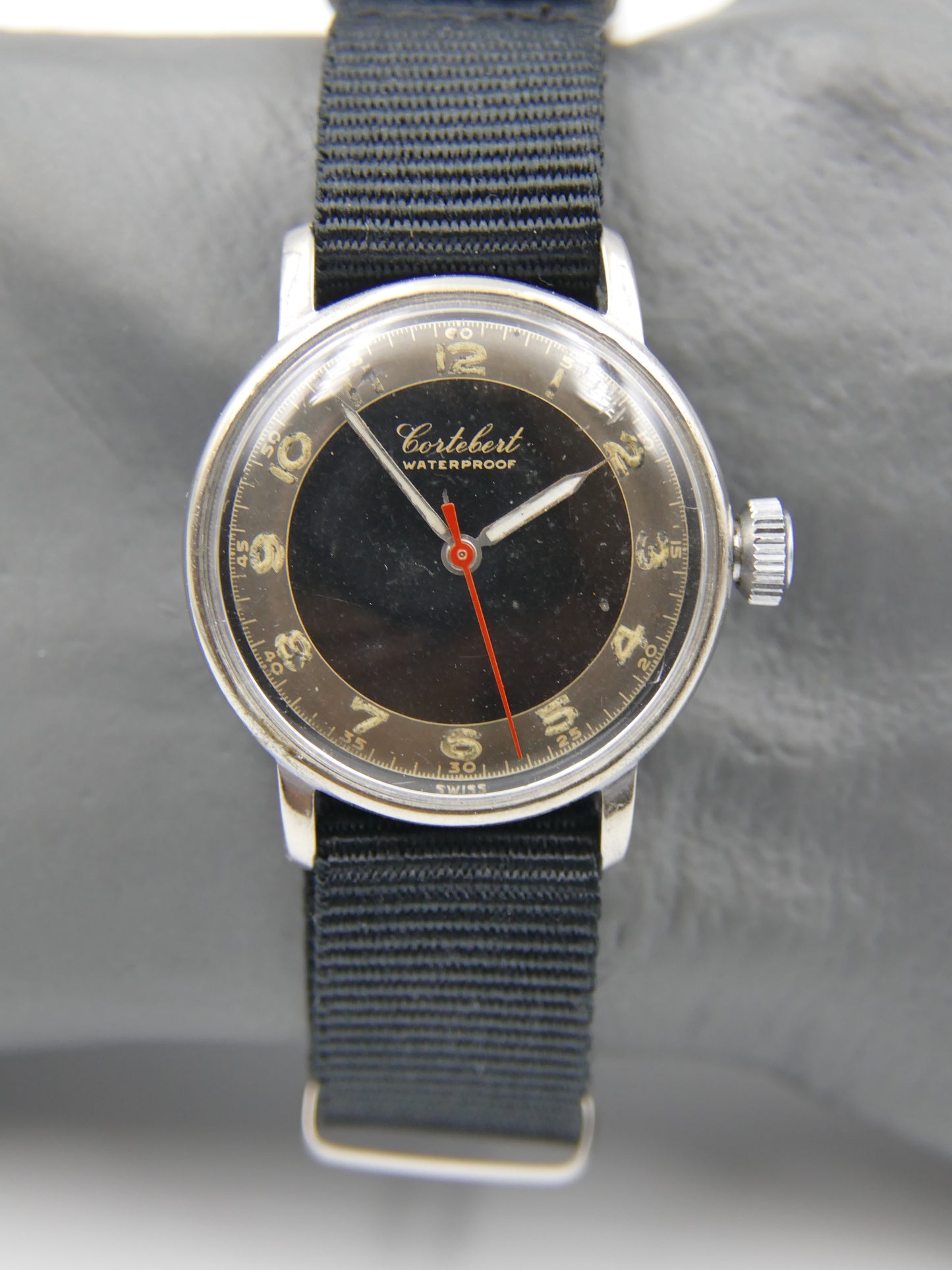 40's vintage watch Cortebert WW2 ref. 8510 manual wind ET. 926 military style