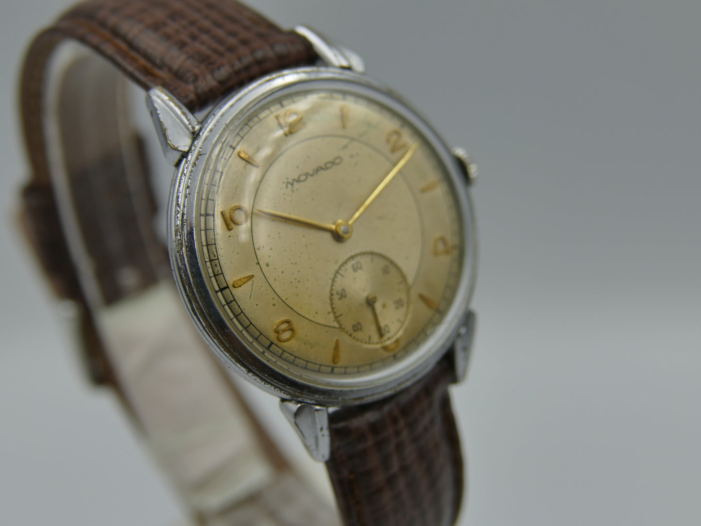 40's vintage watch mens Movado ref. 38113 pre Solidograf manual wind cal. 125