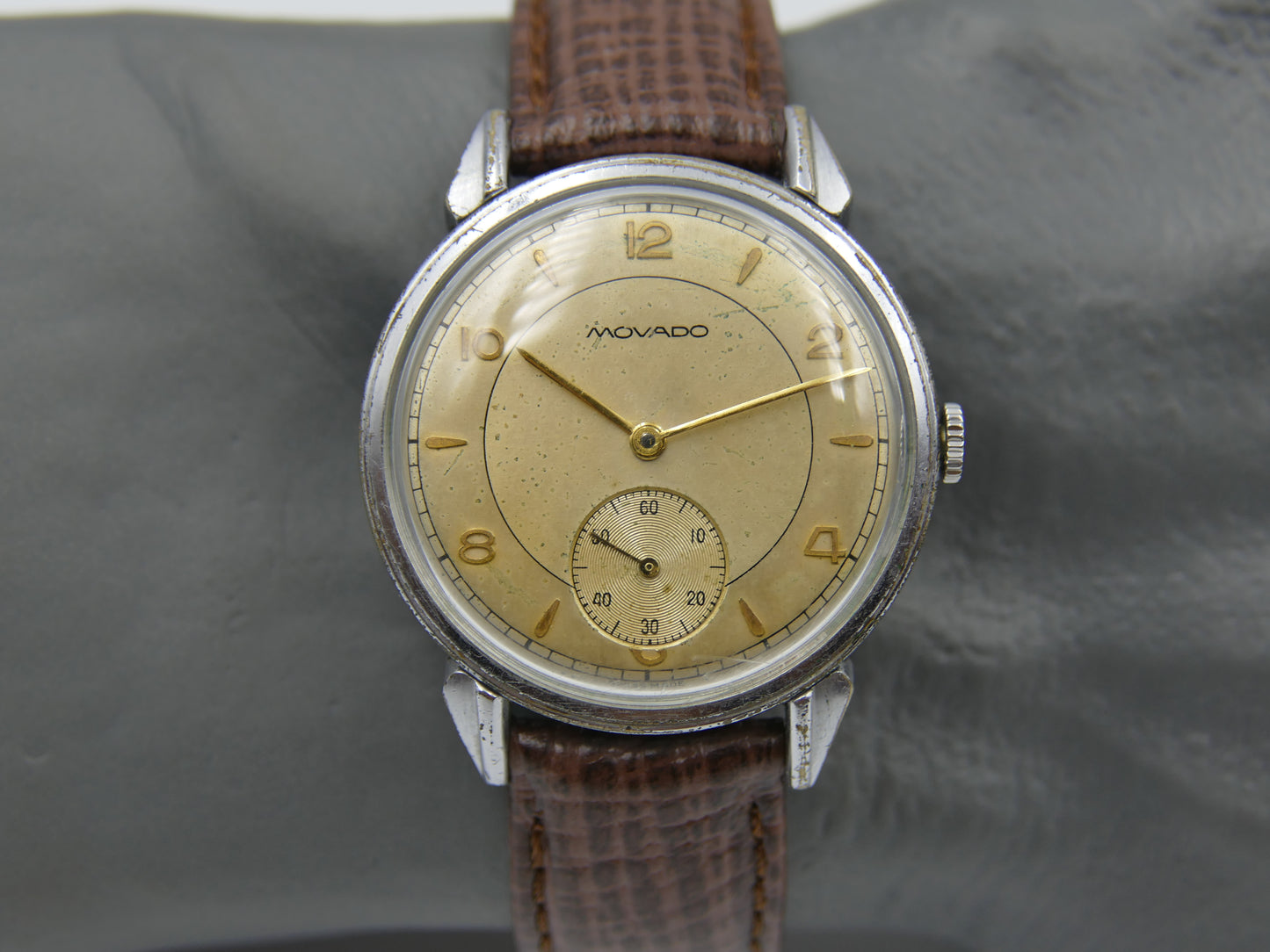 40's vintage watch mens Movado ref. 38113 pre Solidograf manual wind cal. 125