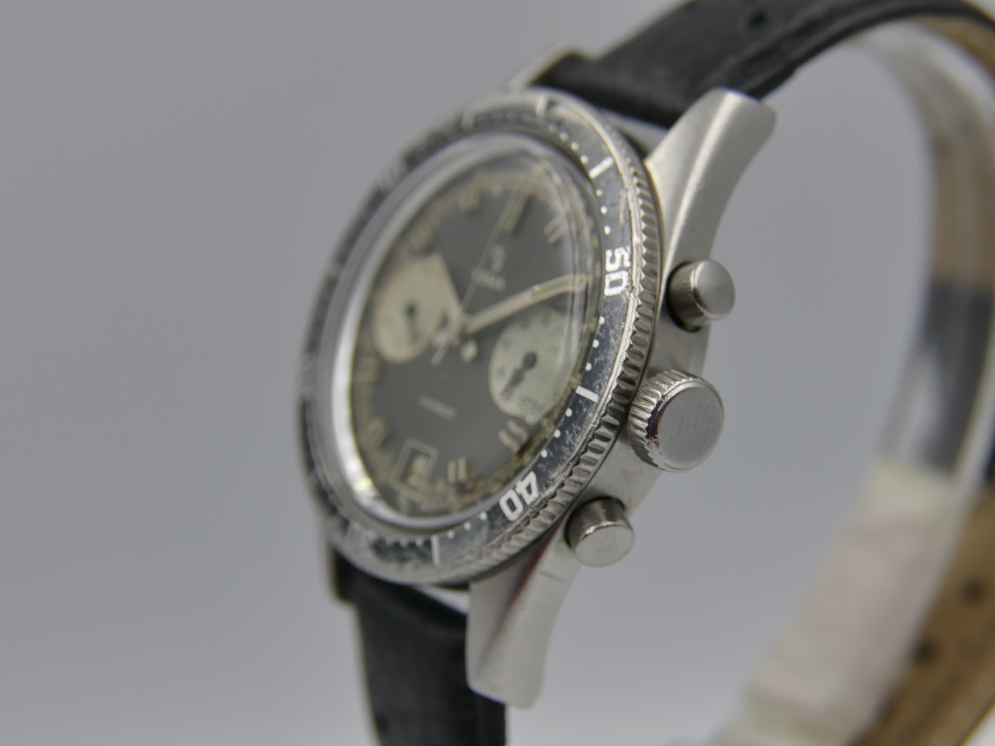 70s vintage watch Yema Daytona panda reverse chronograph valjoux 7734 steel 38mm