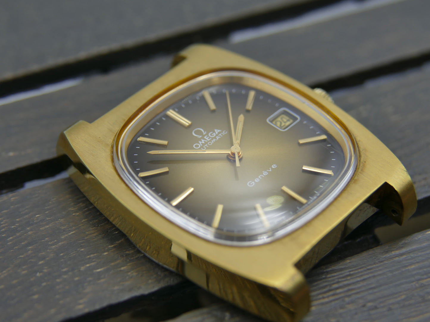 70's vintage watch mens Omega Geneve automatic cal. 1012 ref 166.0190 gold pl