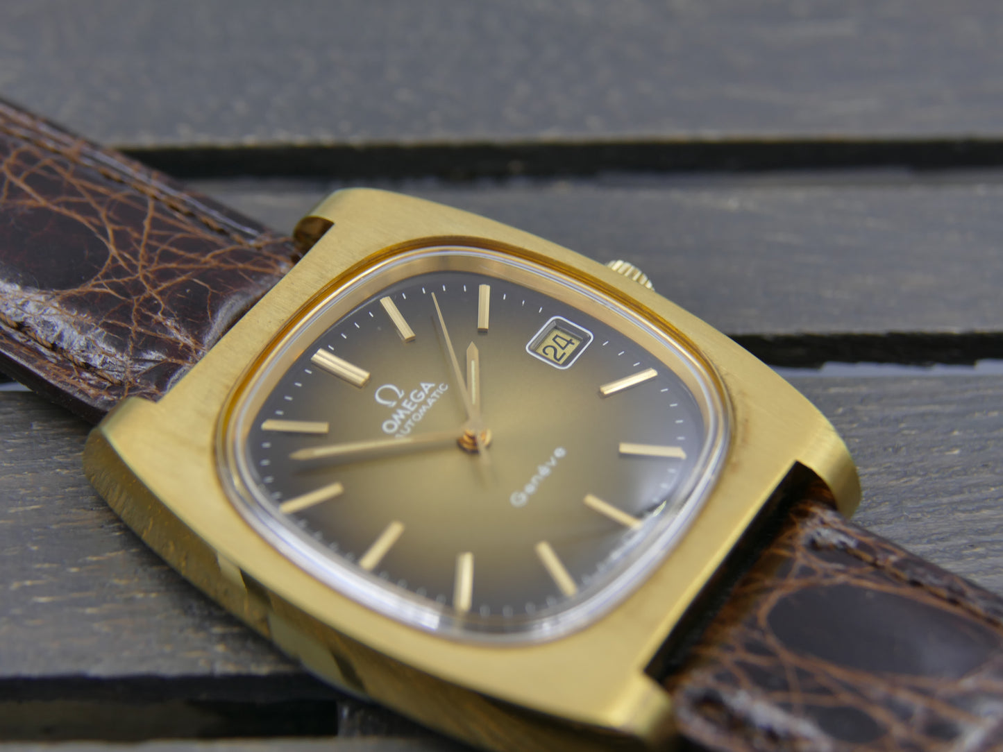 70's vintage watch mens Omega Geneve automatic cal. 1012 ref 166.0190 gold pl