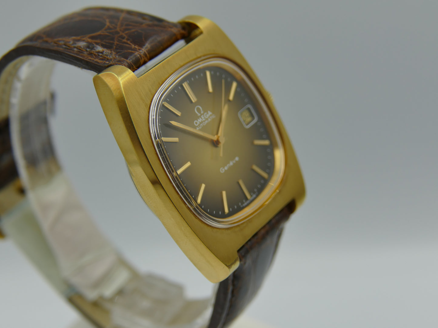 70's vintage watch mens Omega Geneve automatic cal. 1012 ref 166.0190 gold pl