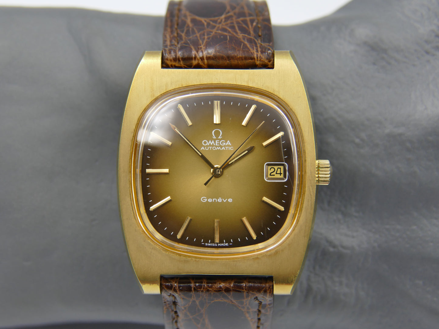 70's vintage watch mens Omega Geneve automatic cal. 1012 ref 166.0190 gold pl