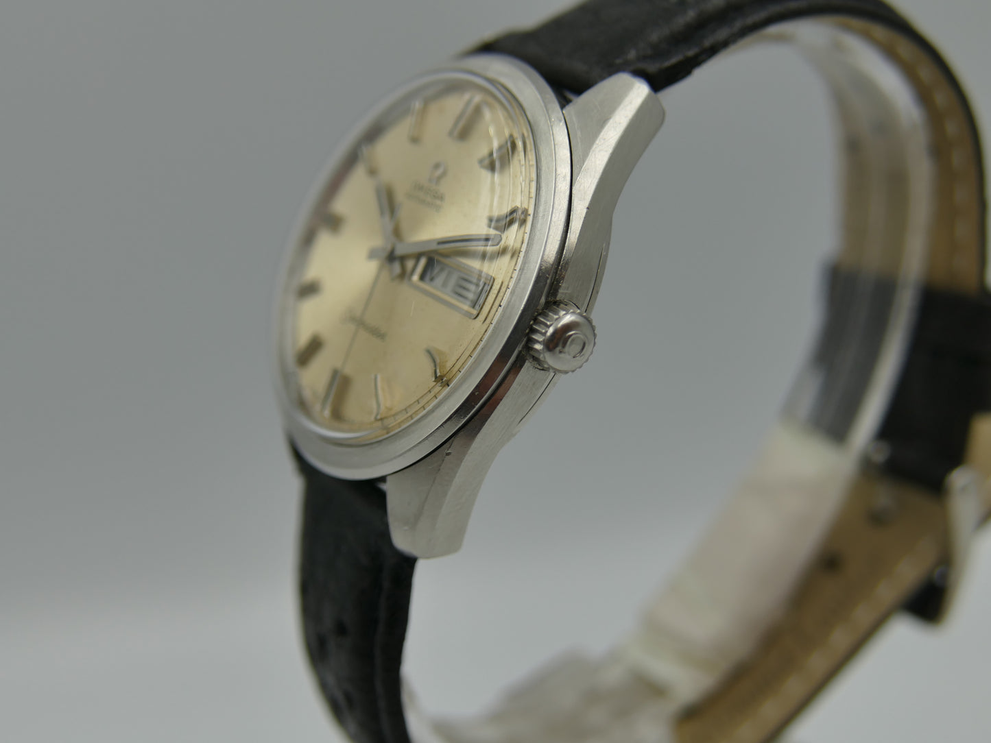 60's vintage watch mens Omega seamaster ref. 166.032 automatic cal. 752 serviced