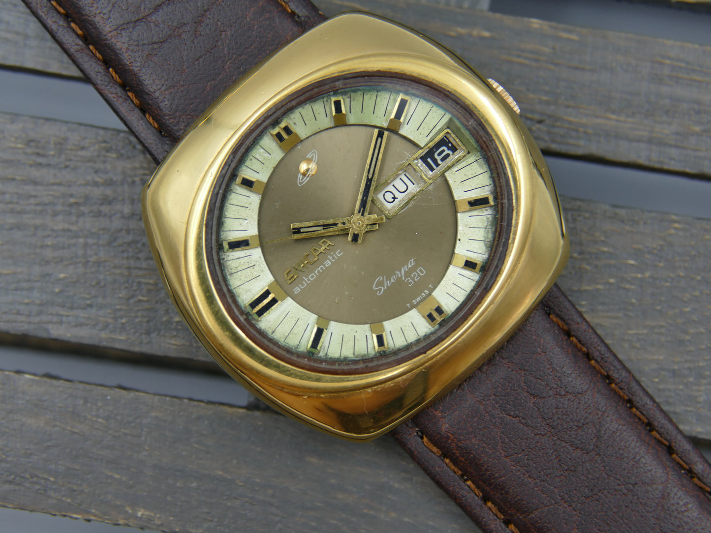 70's vintage watch mens Enicar Sherpa 320 ref 167-10-01 automatic cal. AR 167