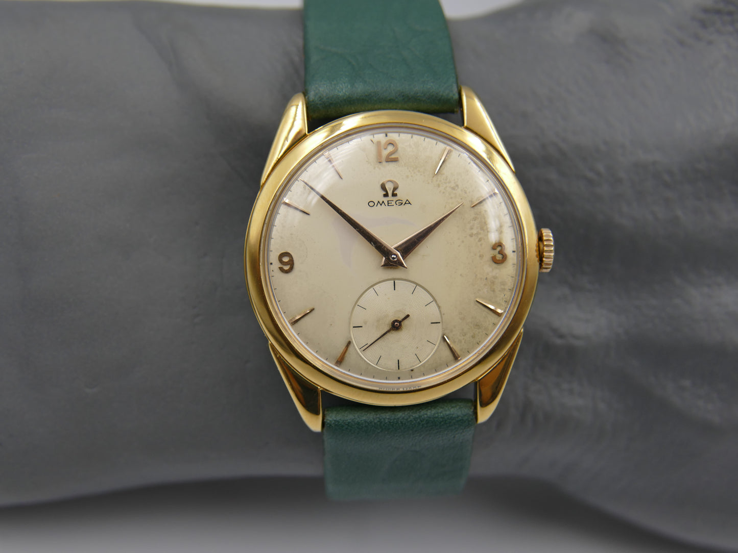 60's vintage watch mens Omega ref. 2900 -1 gold pl hand wind cal. 267 serviced