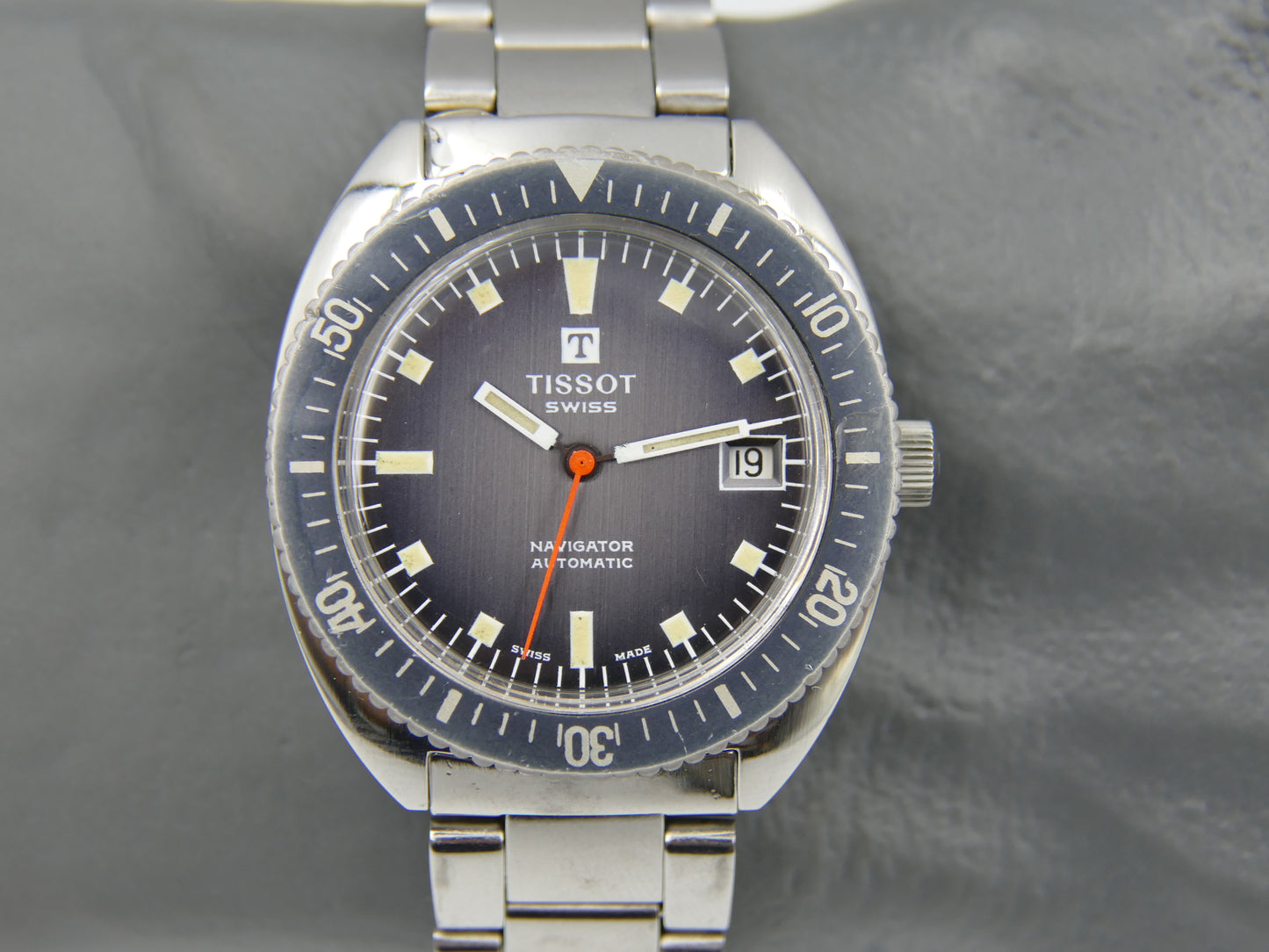 70s vintage watch mens diver Tissot Navigator Automatic cal. 2481 ref 44646 -2X