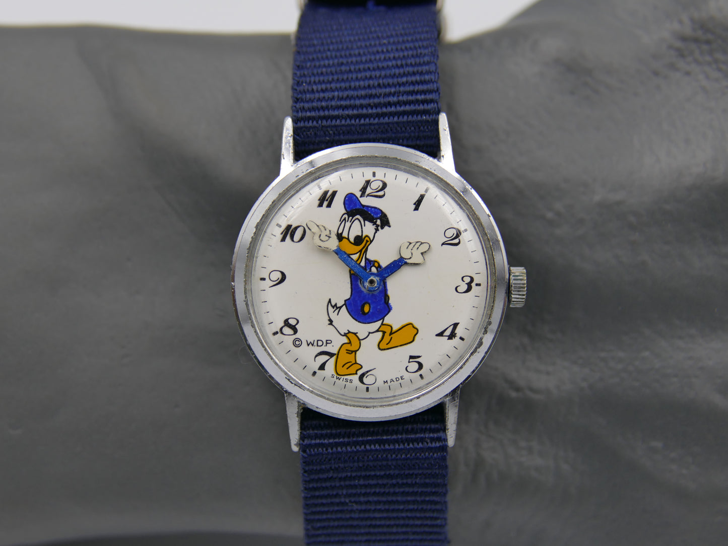 60's vintage watch W.D.P. Disney Donald Duck manual wind swiss made serviced