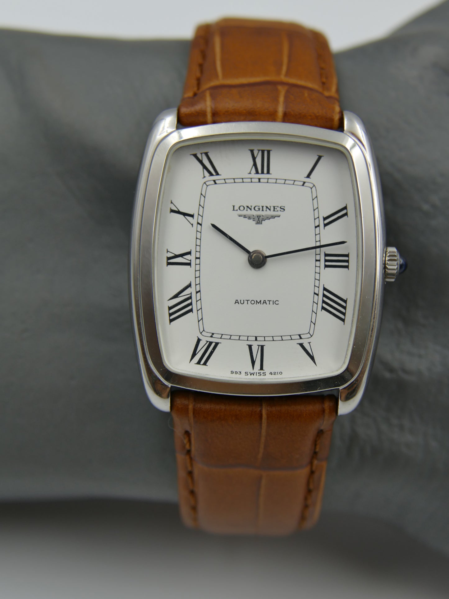 70s vintage watch mens Longines tonneau ref 4210 automatic cal L993.1 flat N.O.S