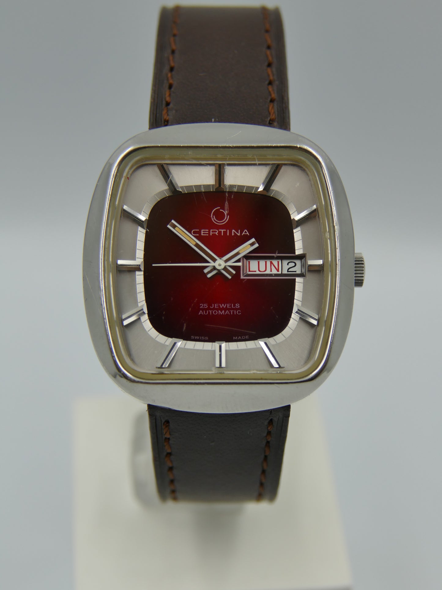 70's vintage watch mens Certina automatic ETA 2789 steel big TV burgundy dial