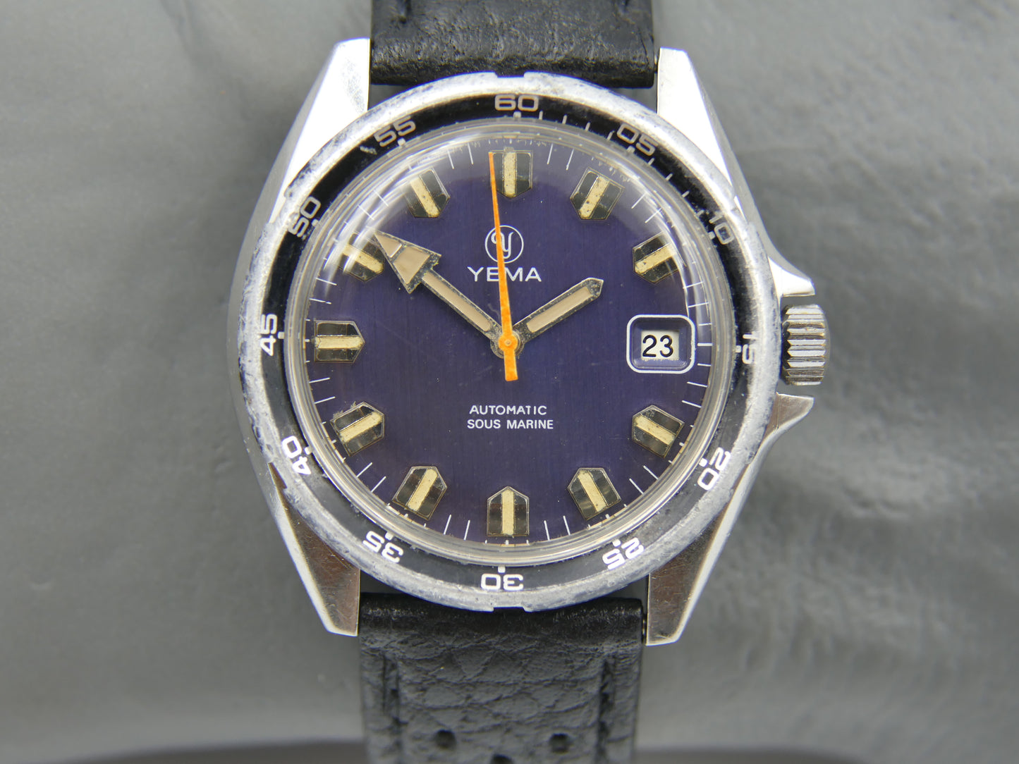 80s vintage watch mens Yema Sous marine diver automatic FE 4611A Steel RARE