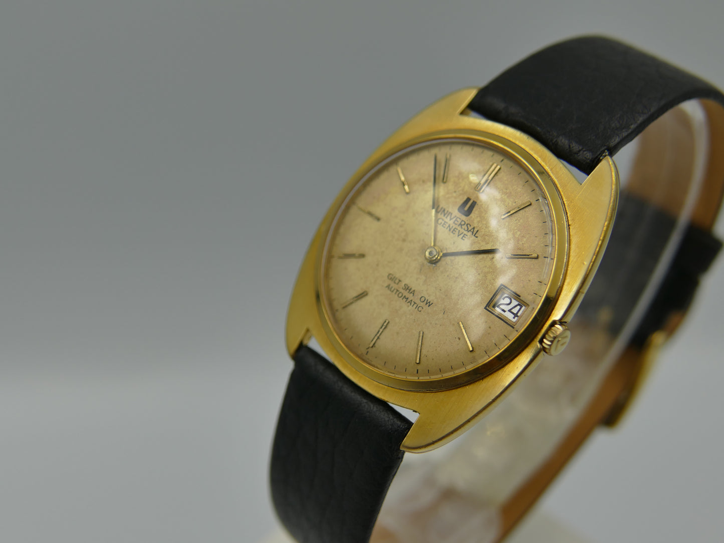 70's vintage watch mens Universal Geneve gilt shadow ref 567103 automatic thin