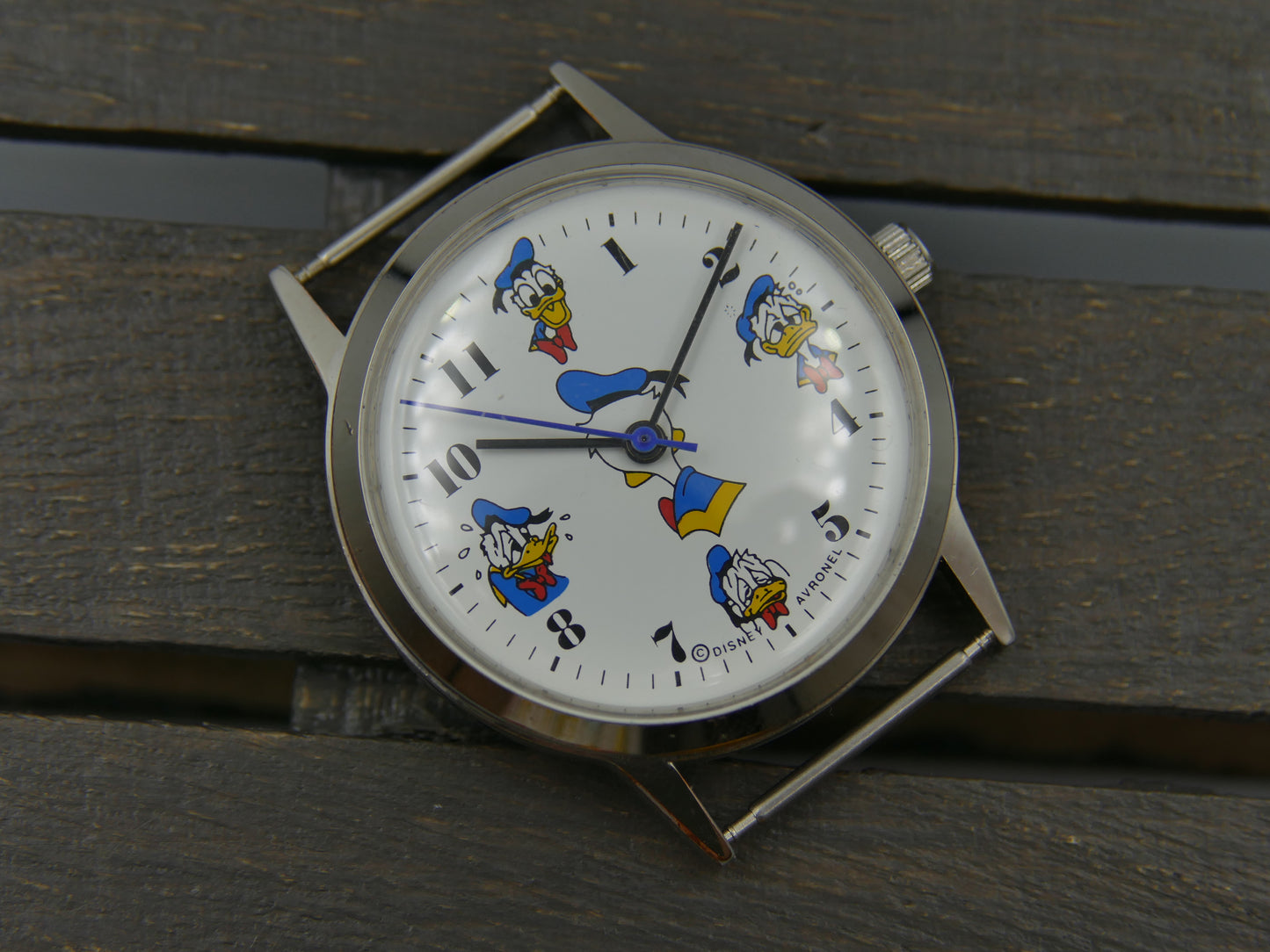 70's vintage watch Avronel Disney Donald Duck manual wind ZLN serviced  34mm